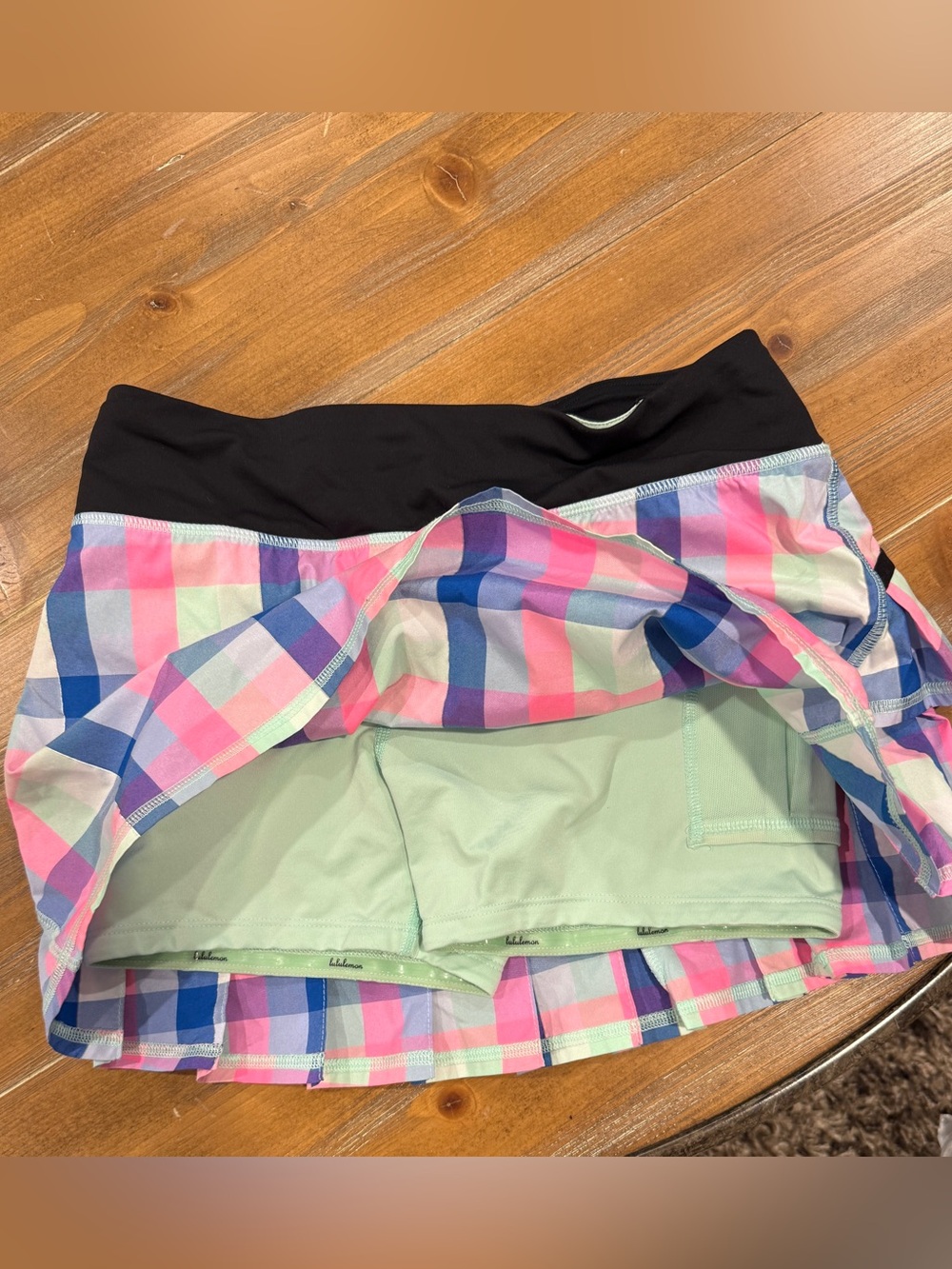 Lululemon Pace Setter Skirt Pop Plaid Pleated Tennis Running Skort Size US 4 - Picture 3 of 6
